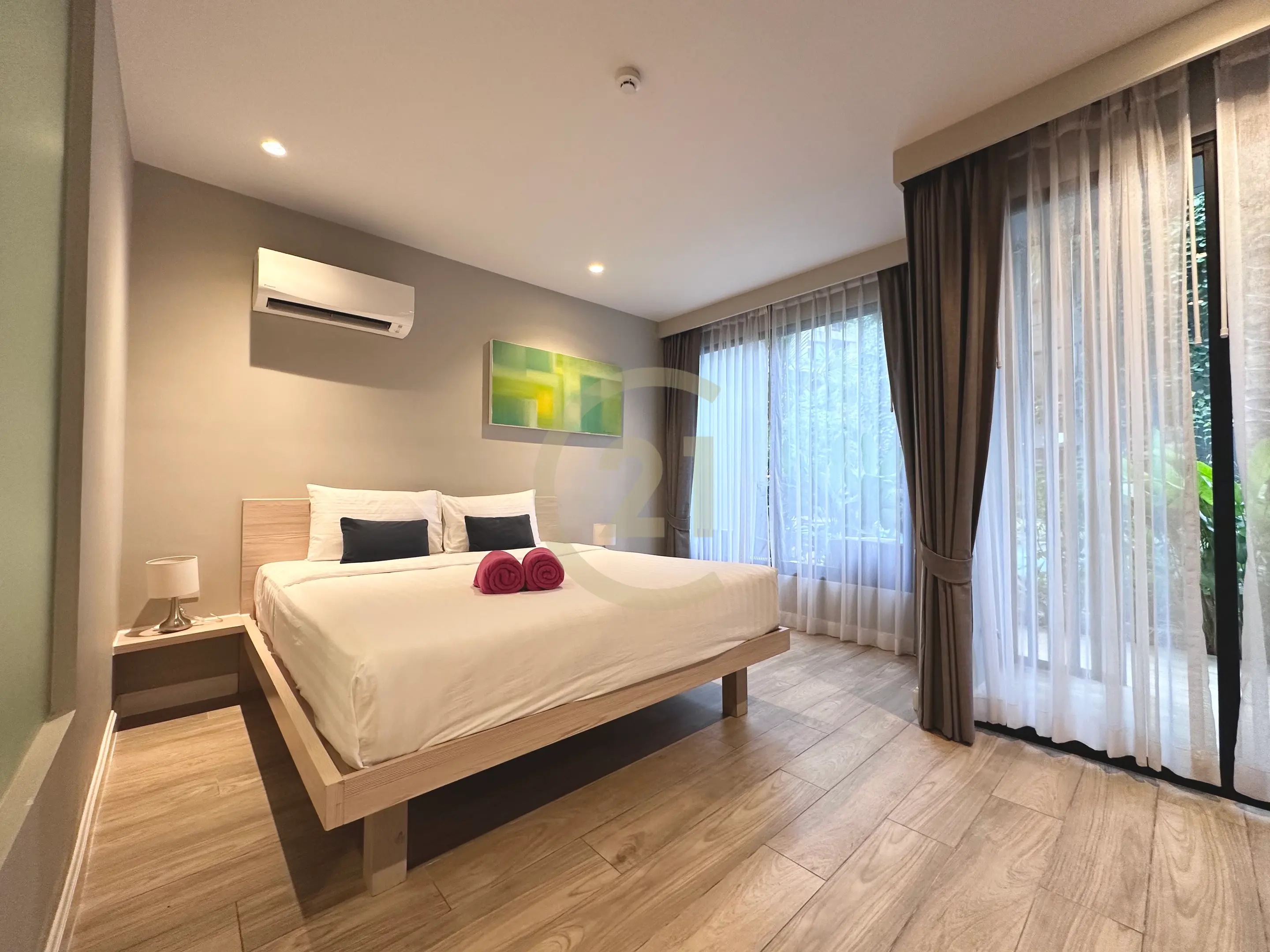  3-Bedroom Pool & Garden View Condo for Sale in Cherng Talay - Diamond Condominium