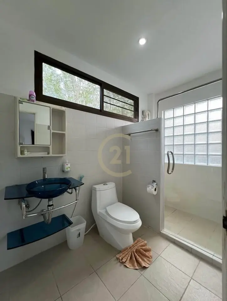 Spacious 4-Bedroom Villa with Private Pool in Pasak, Phuket