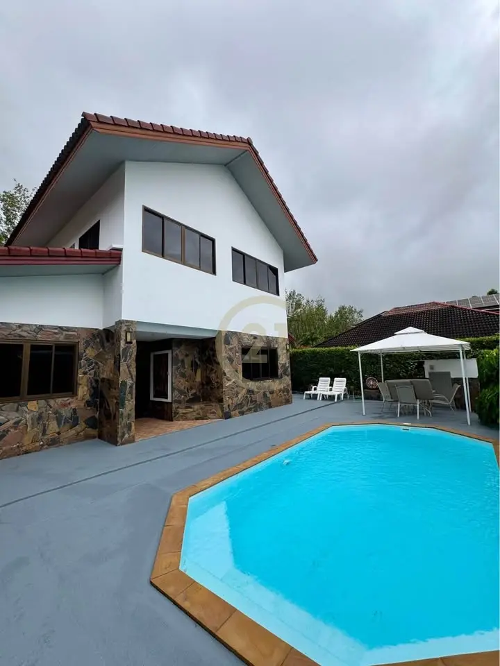 Spacious 4-Bedroom Villa with Private Pool in Pasak, Phuket