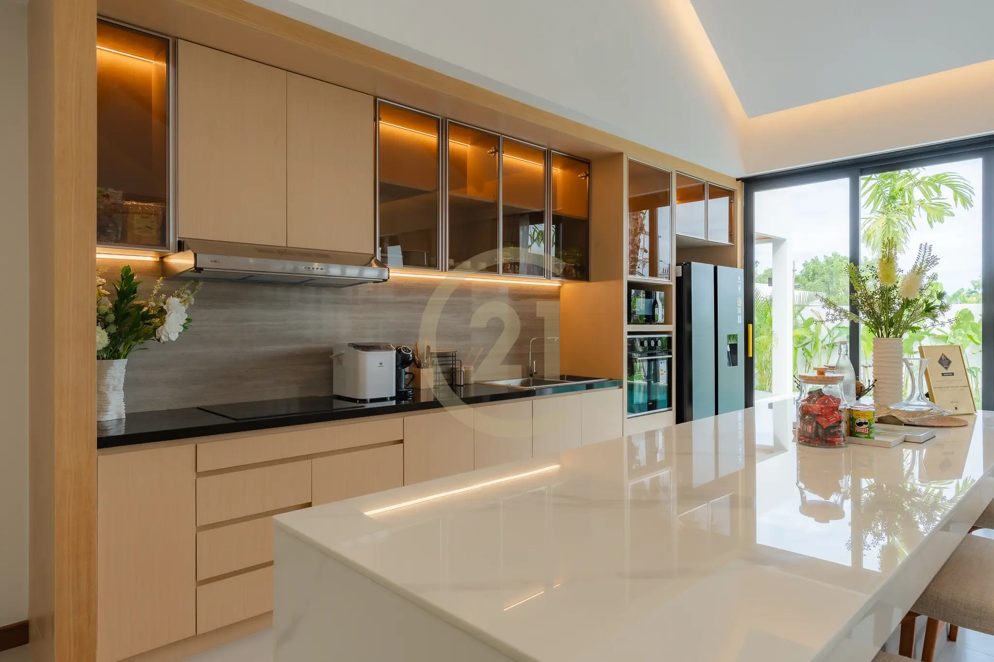 3-5 Bedrooms  Modern Tropical Pool Villas for Sale in Cherng Talay, Phuket - THE WYNN Luxury Villa