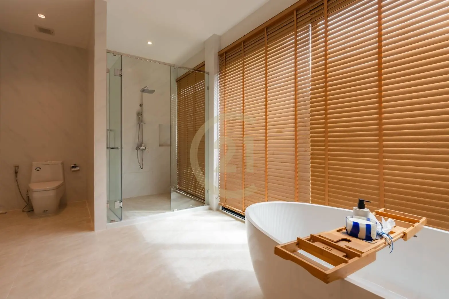 3-5 Bedrooms  Modern Tropical Pool Villas for Sale in Cherng Talay, Phuket - THE WYNN Luxury Villa