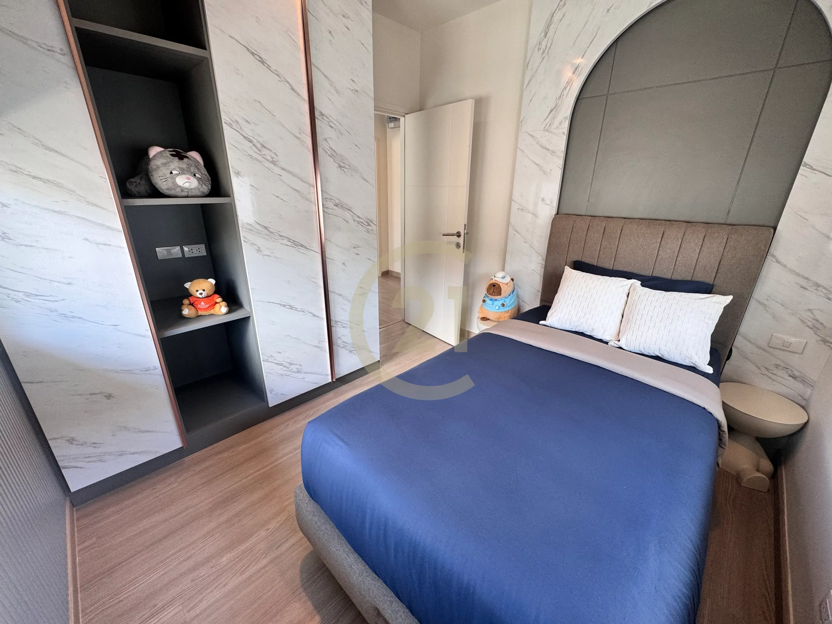 Charming 3-Bedroom House with Garden, Balcony, and Jacuzzi in Saransiri Koh Kaew Retreat