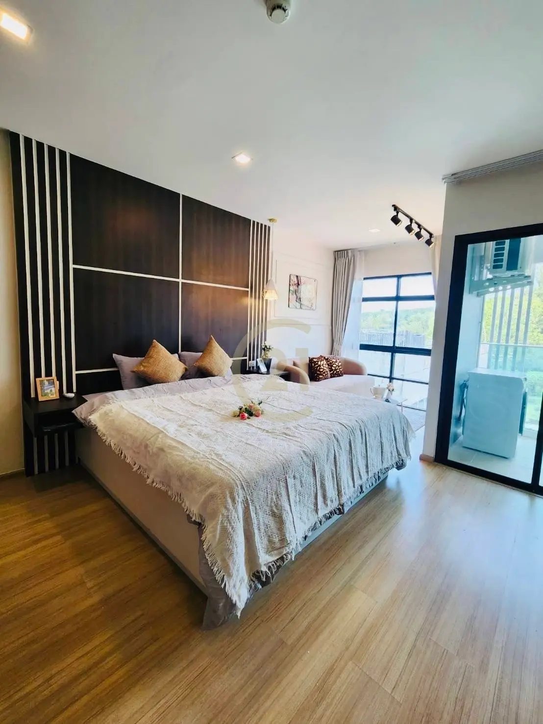 1 Bedroom Condominium for Sale at The Nice Condotel