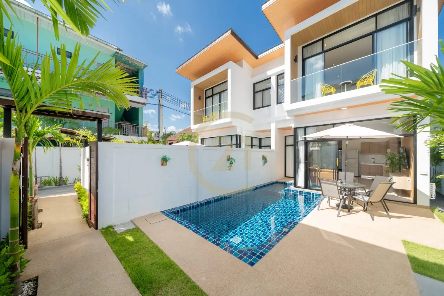  3-Bedroom Modern Pool Villas for Sale in Kamala, Phuket - Goldena 