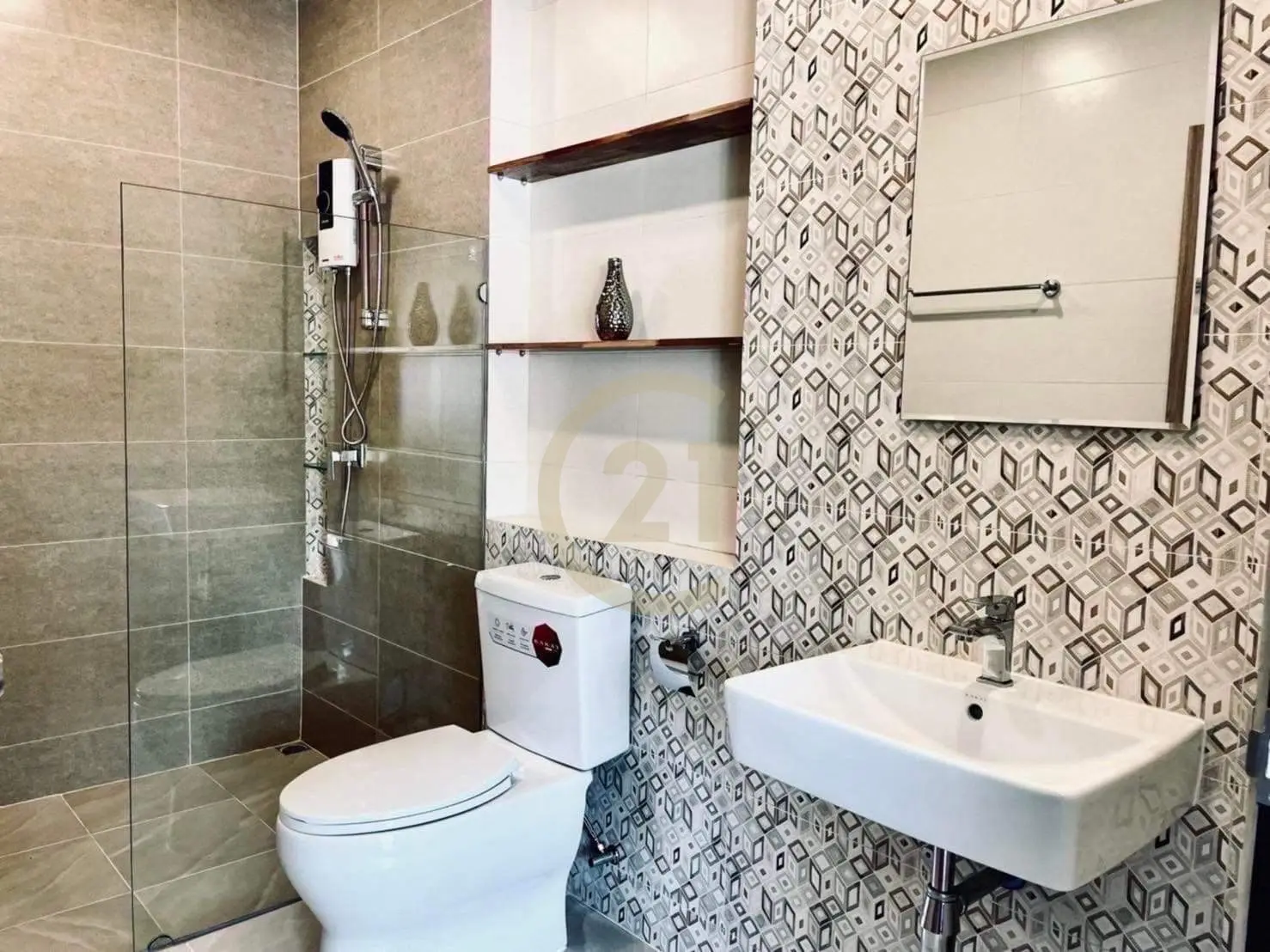 Modern 2-Bedroom Townhouse for Sale in KAMALA