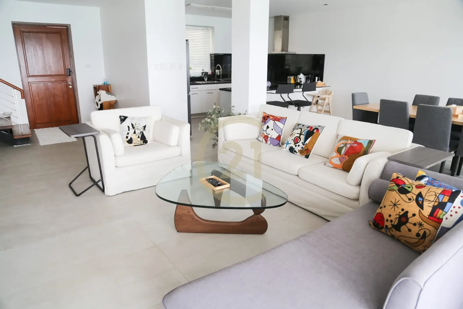 Spacious 4-Bed Penthouse with Oceanfront Access in Panwa, Phuket