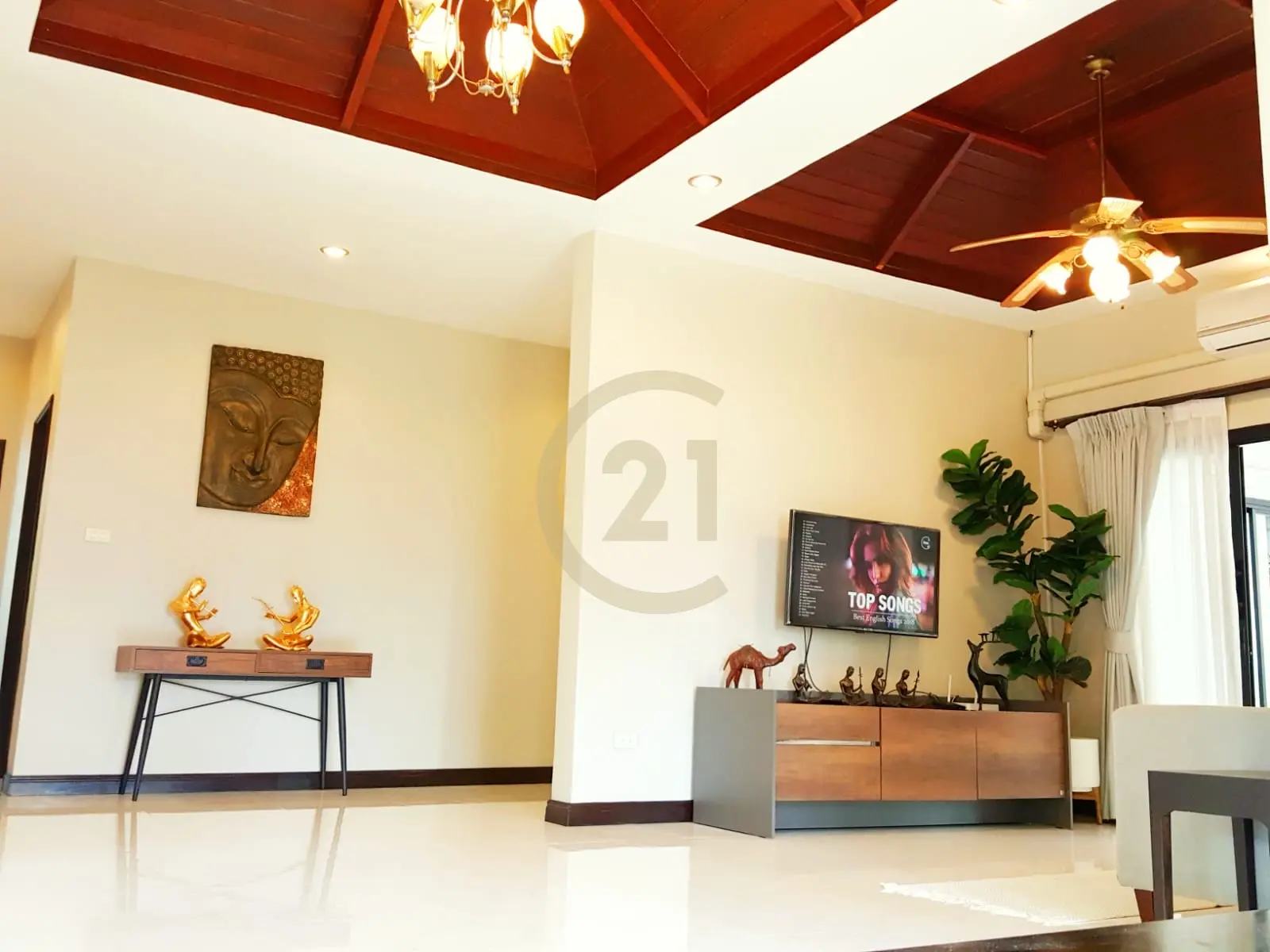 3-Bedroom Private House for Rent in Pasak