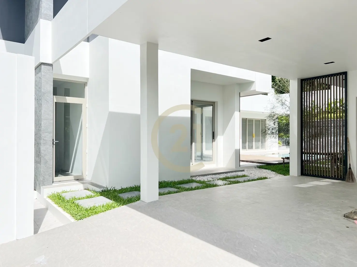 4 Bedroom Luxury Pool Villa for Sale – Loch Palm Villas, Kathu, Phuket