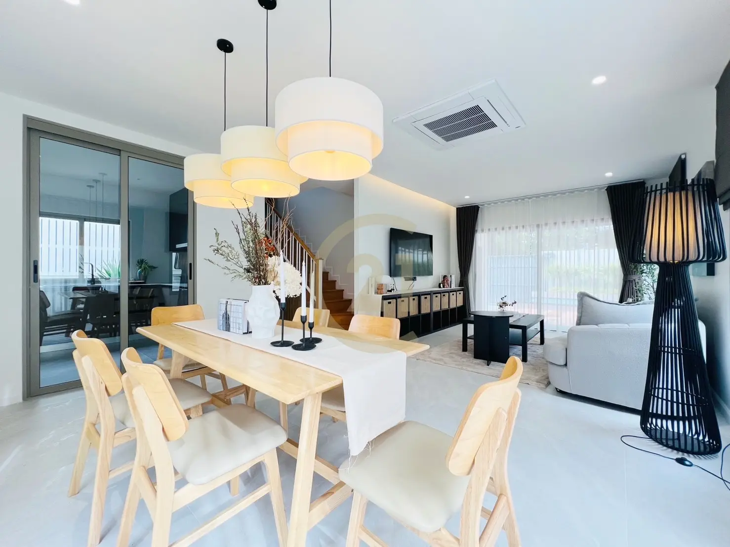 4 Bedroom Villa for Sale in Kathu