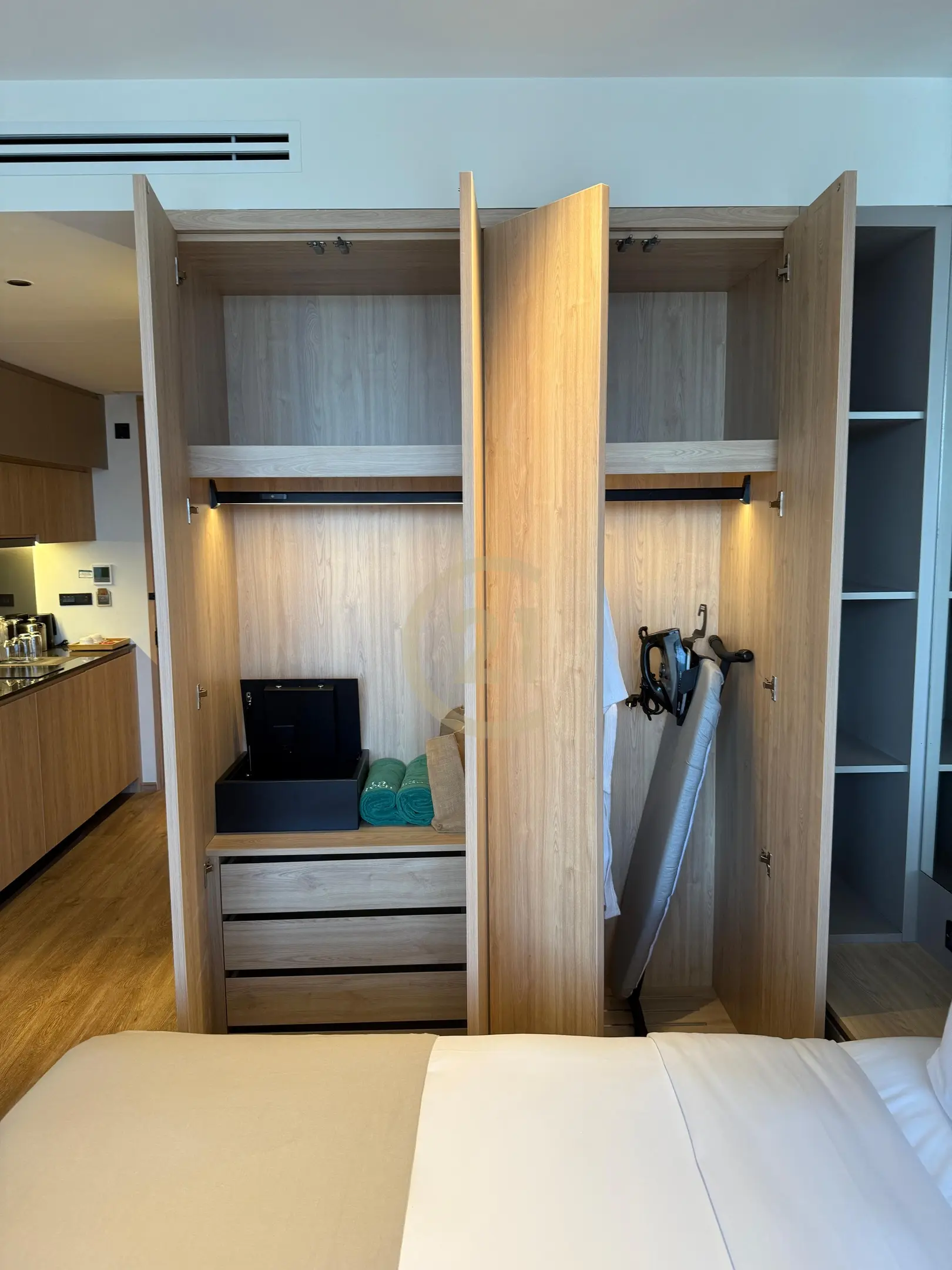 Studio for Resale (Foreign Freehold, Top Floor) - Layan Green Park Phase 1