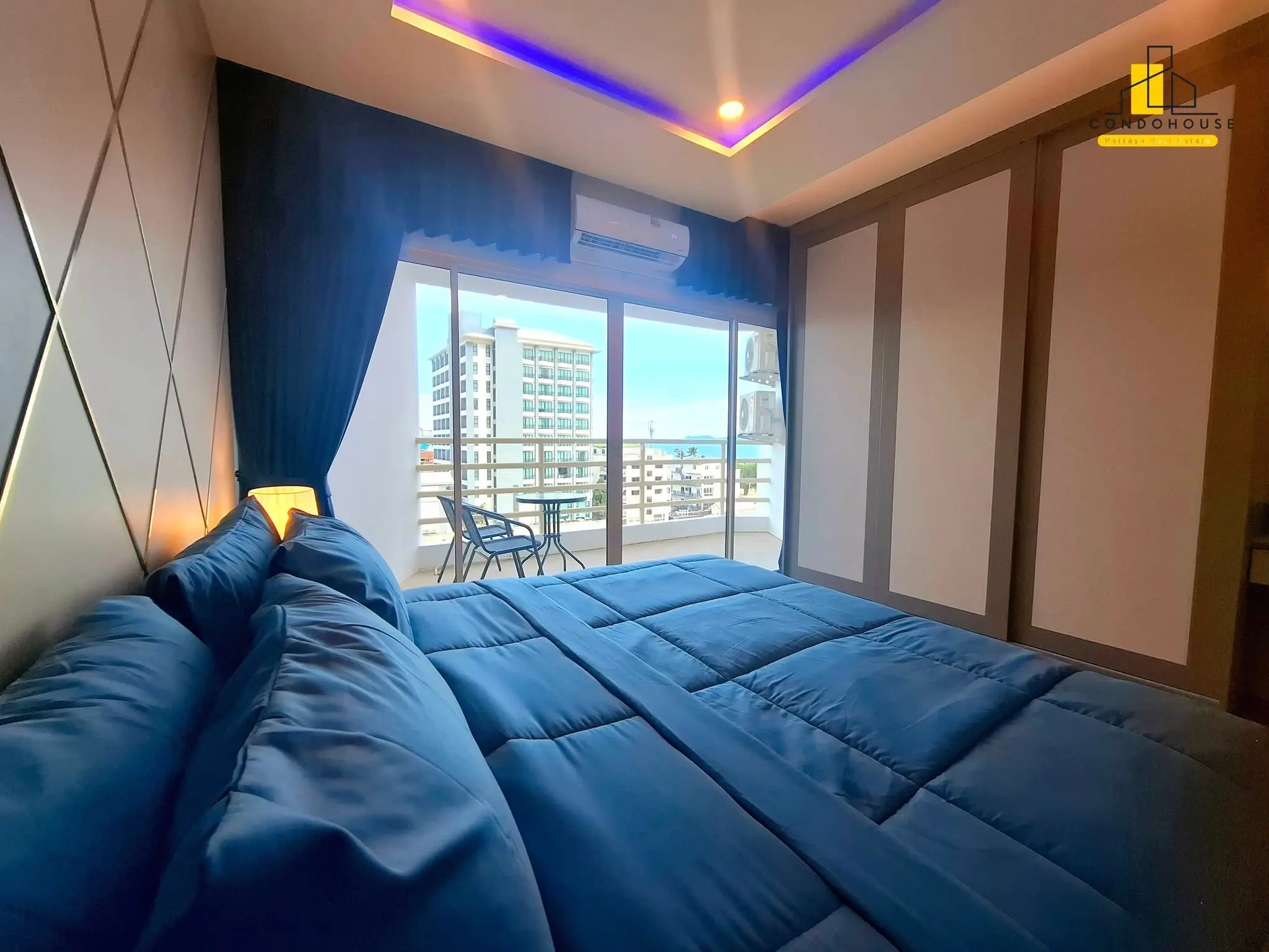 Cozy 1-Bedroom Home with Modern Kitchen and Balcony in Nong Prue, Pattaya