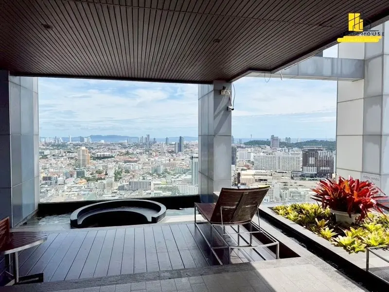 Cozy 1-Bed Condo with Balcony and Smart Layout in Nong Prue, Pattaya