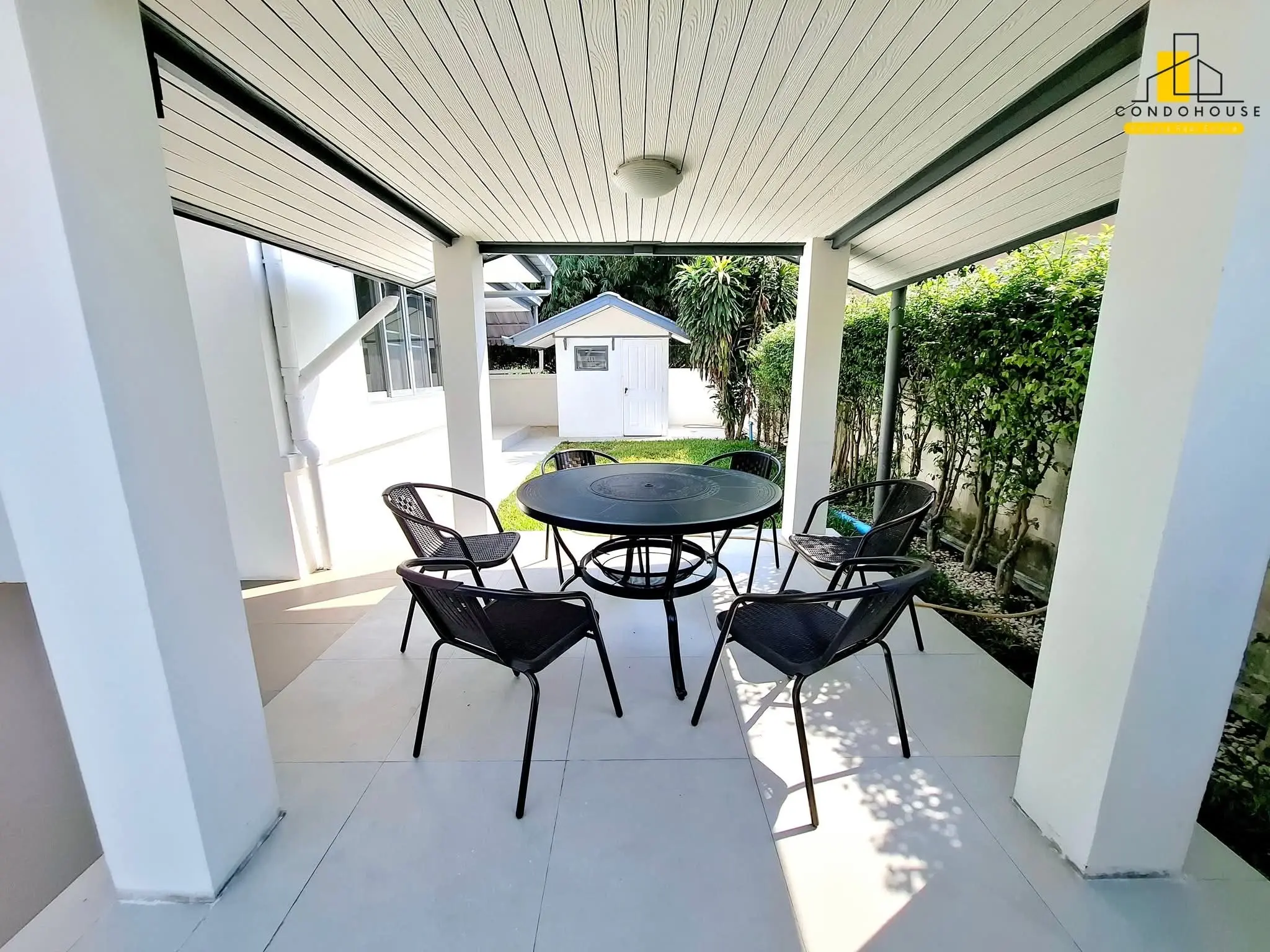 Comfortable 3-Bedroom Single-Story House with Pool in Quiet Nong Prue Corner Lot