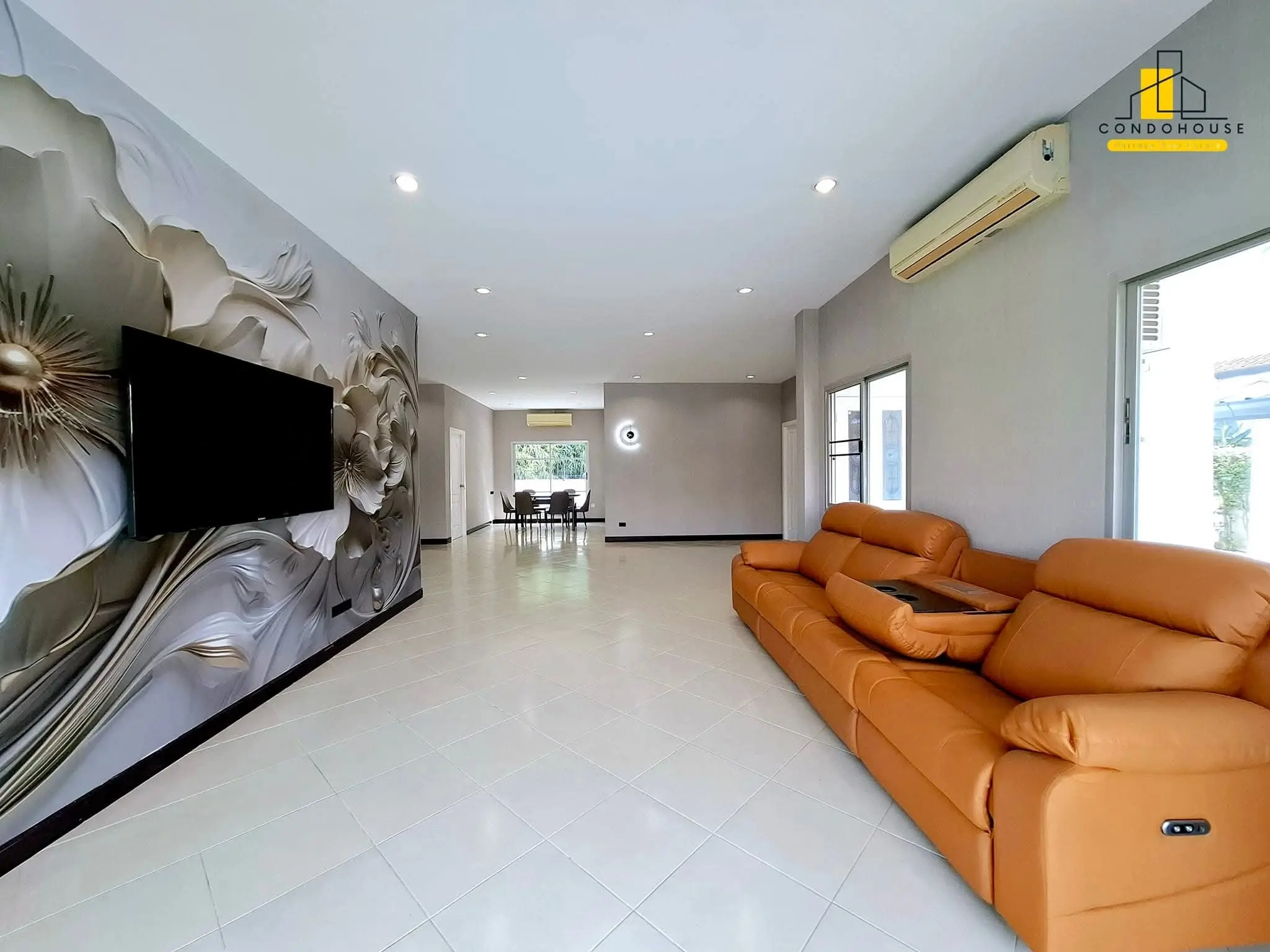 Comfortable 3-Bedroom Single-Story House with Pool in Quiet Nong Prue Corner Lot
