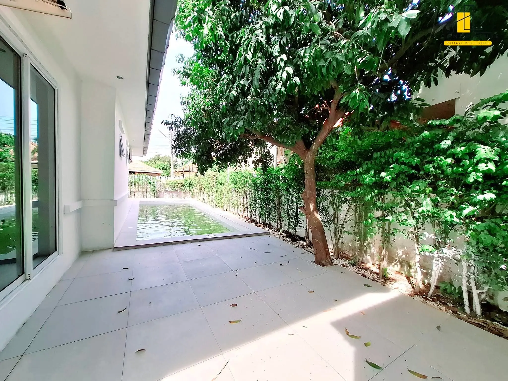 Comfortable 3-Bedroom Single-Story House with Pool in Quiet Nong Prue Corner Lot