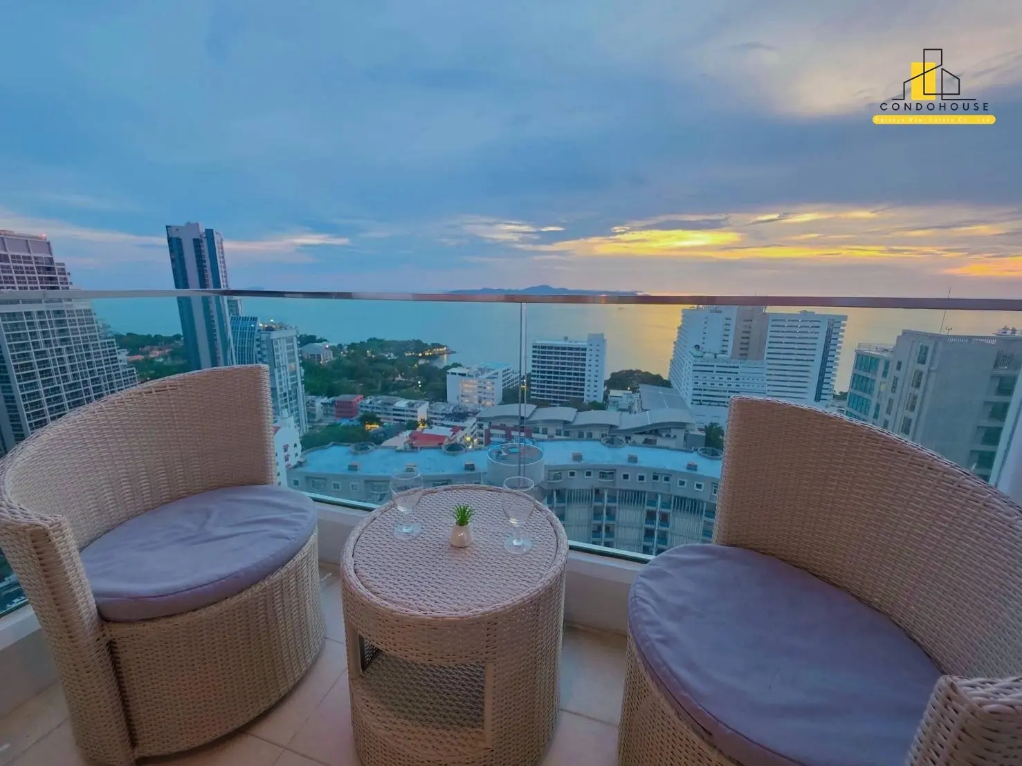 The Cliff Residence Condo