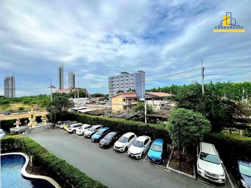 Venetian Signature Condo Resort Pattaya
