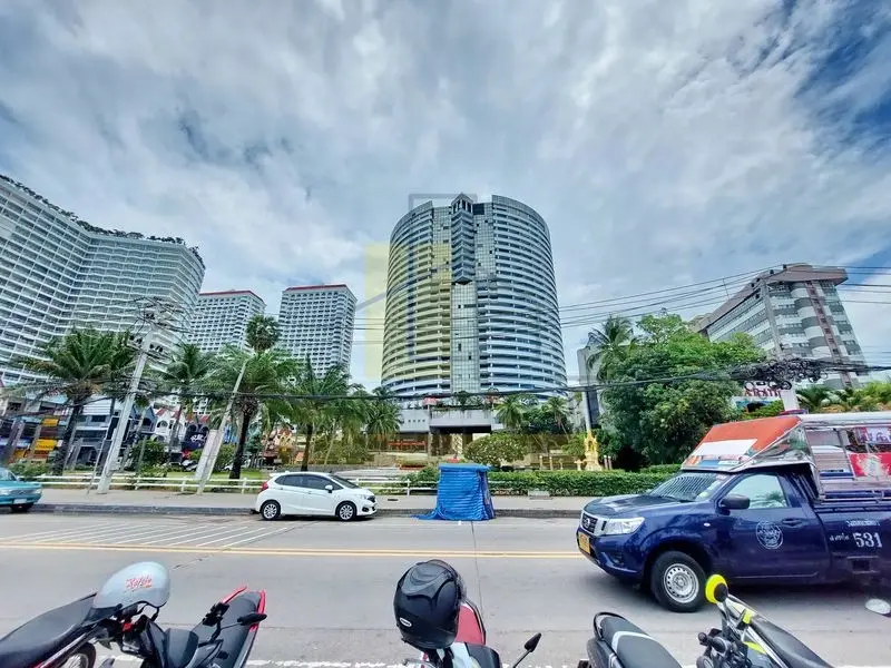 Jomtien Plaza Condotel