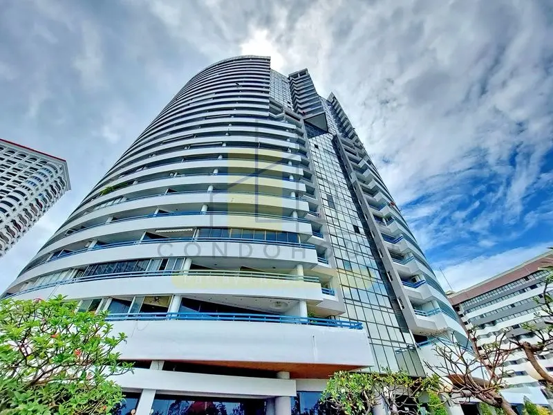 Jomtien Plaza Condotel