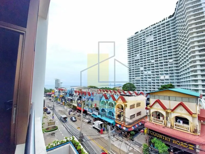 Jomtien Plaza Condotel