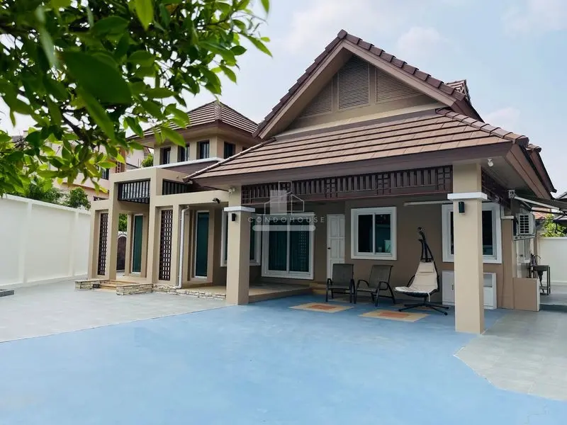 Baan Ngam Charoen Village