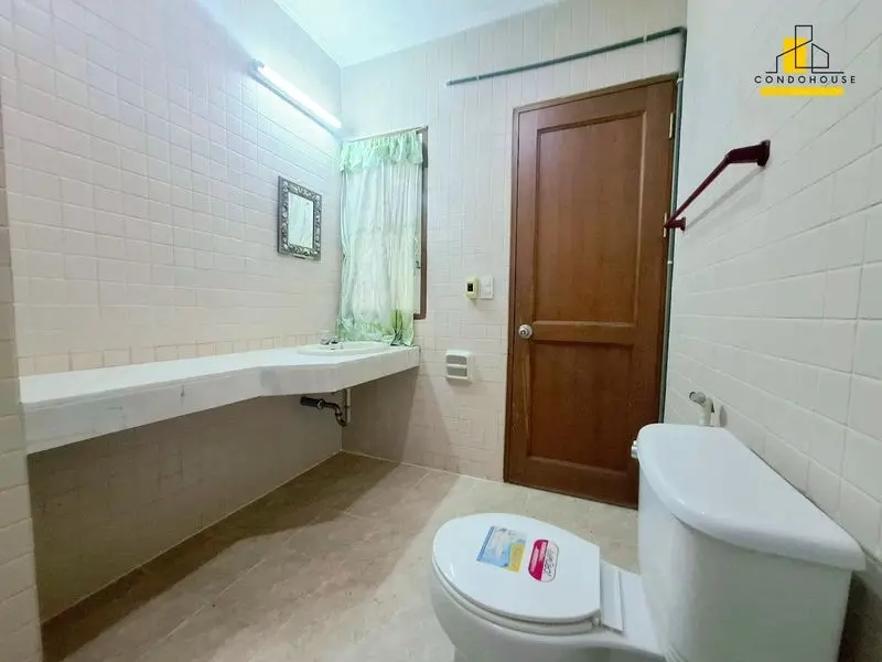 Baan Suan Lalana