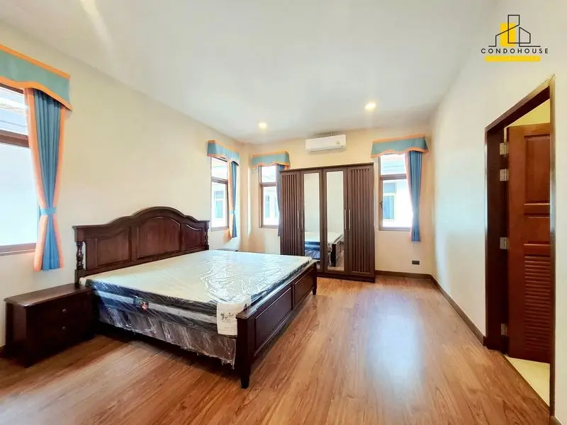 Richmond Garden Villa