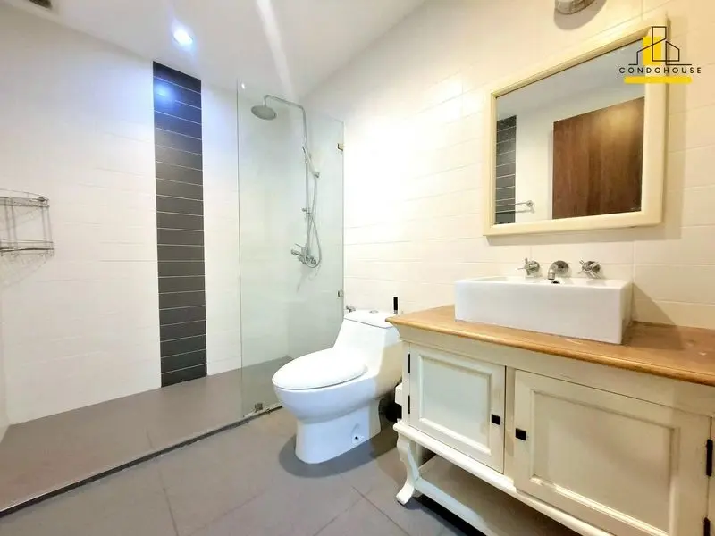 The Clubhouse Residence