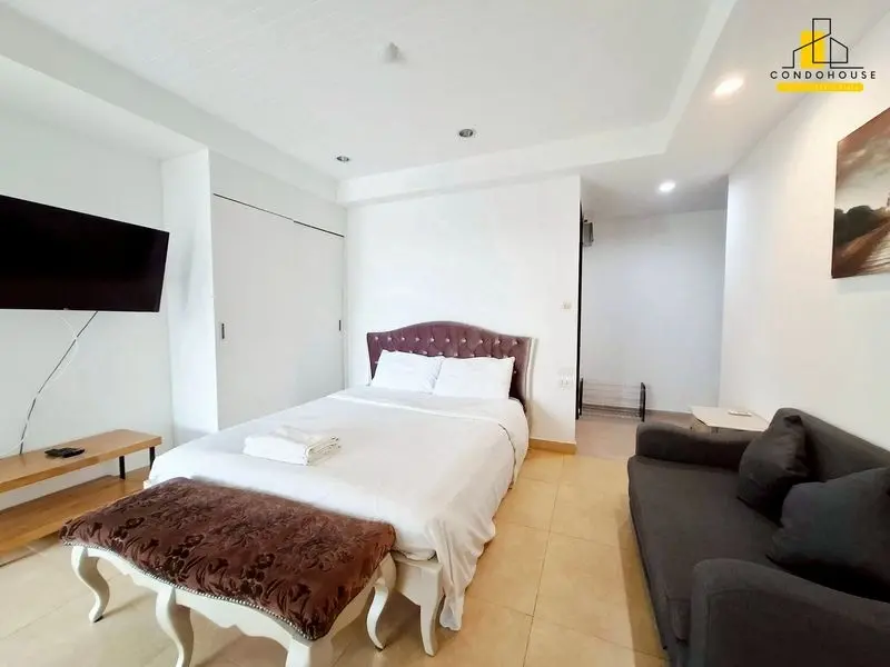 The Clubhouse Residence
