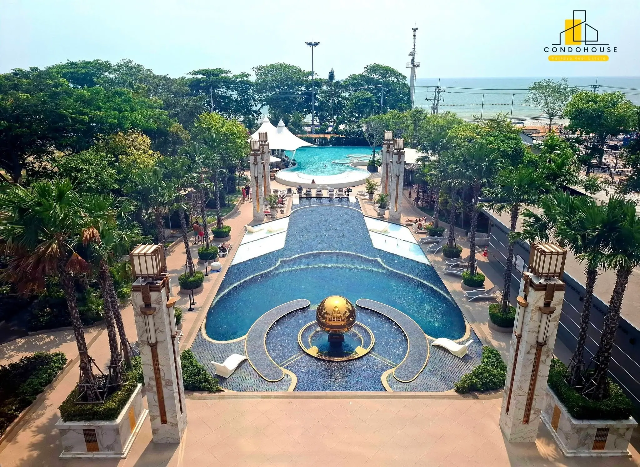 Copacabana Beach Jomtien