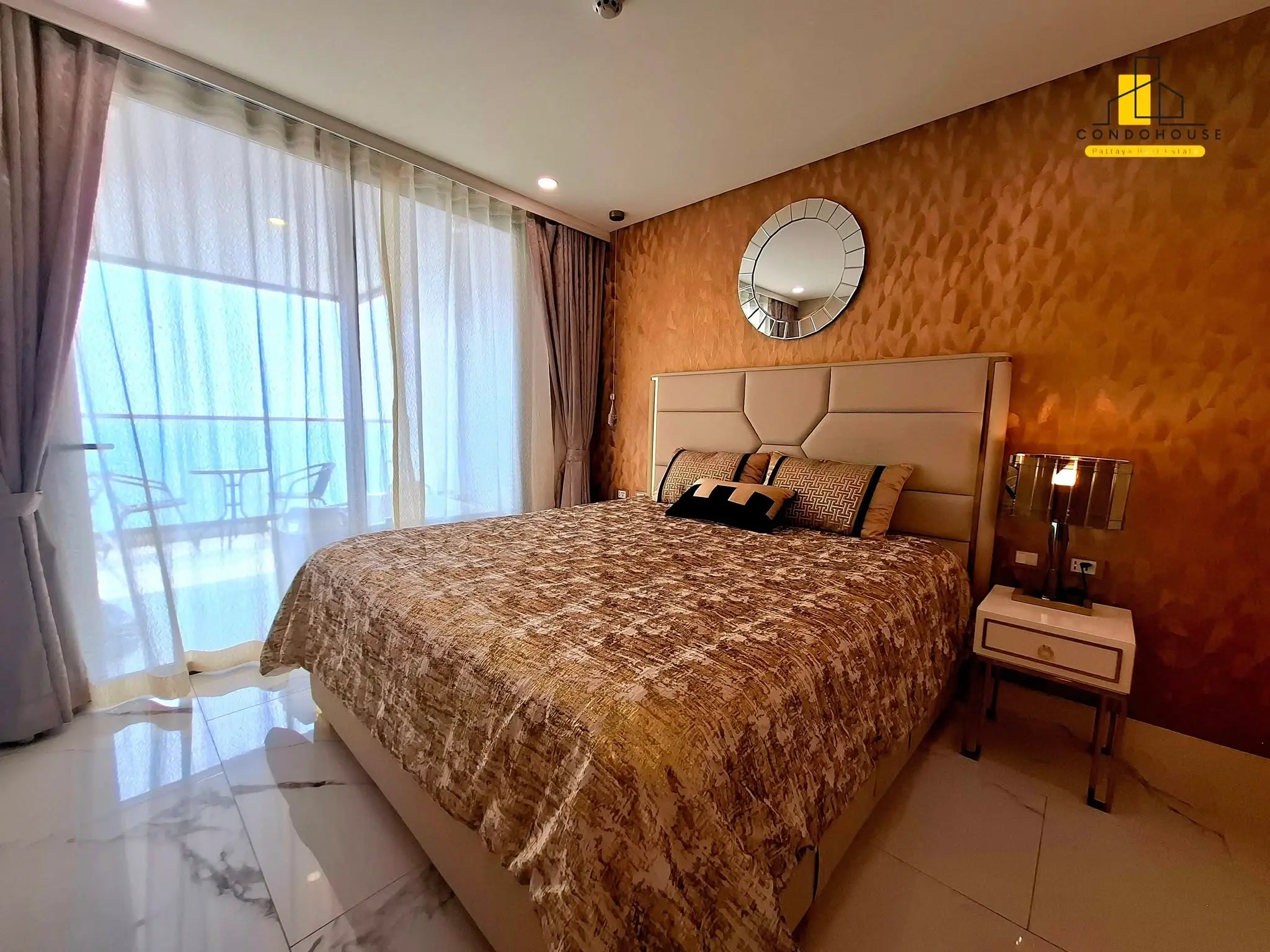 Copacabana Beach Jomtien