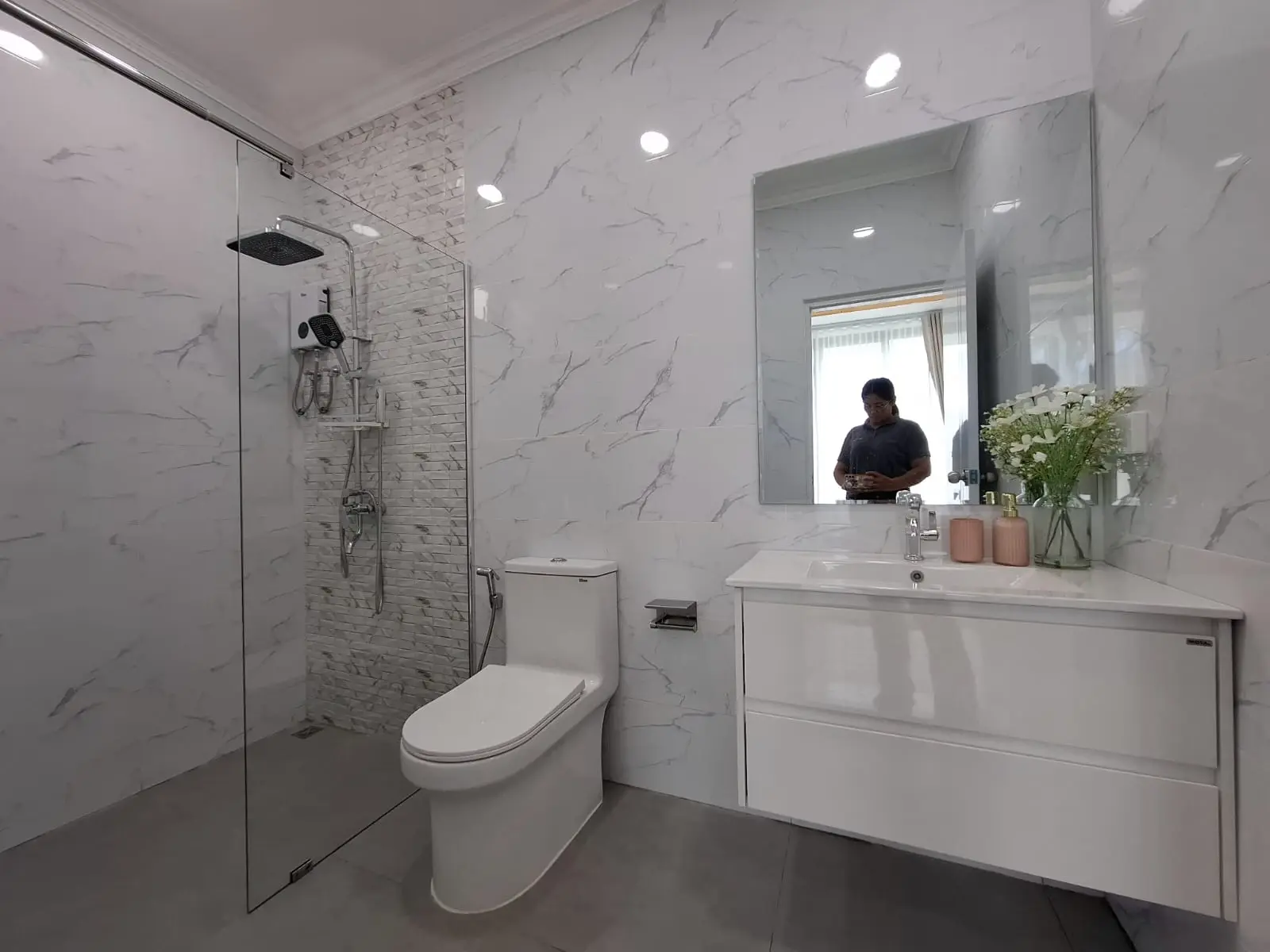 Spacious Single-Story 4-Bedroom Home with Stunning Pool in Huai Yai, Pattaya