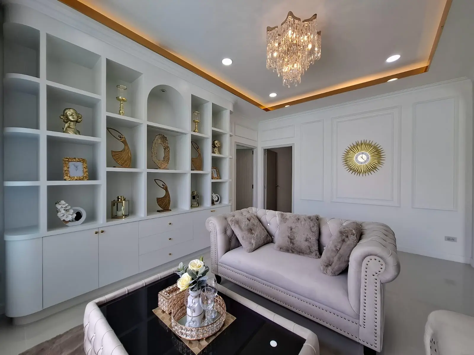 Spacious Single-Story 4-Bedroom Home with Stunning Pool in Huai Yai, Pattaya