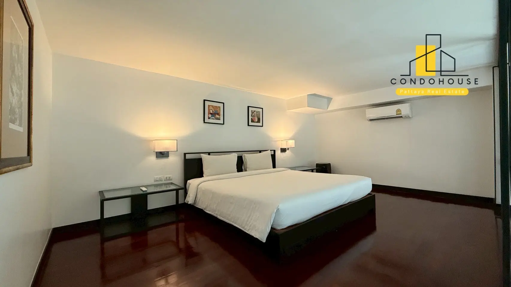 Cozy 1-Bedroom Duplex Condo with Loft & Rooftop Pool in Pattaya