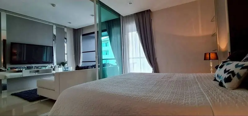 Cozy 1-Bedroom Condo with Modern Touches in Na Kluea, Pattaya