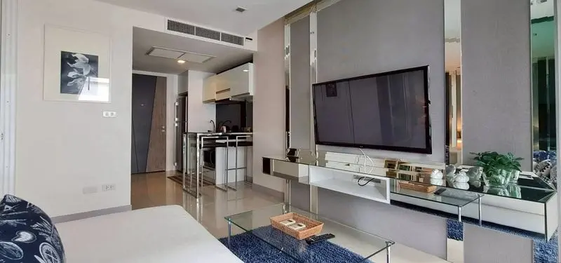 Cozy 1-Bedroom Condo with Modern Touches in Na Kluea, Pattaya