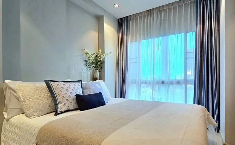 Cozy 1-Bed Condo with Balcony and Modern Kitchen in Jomtien Soi 8