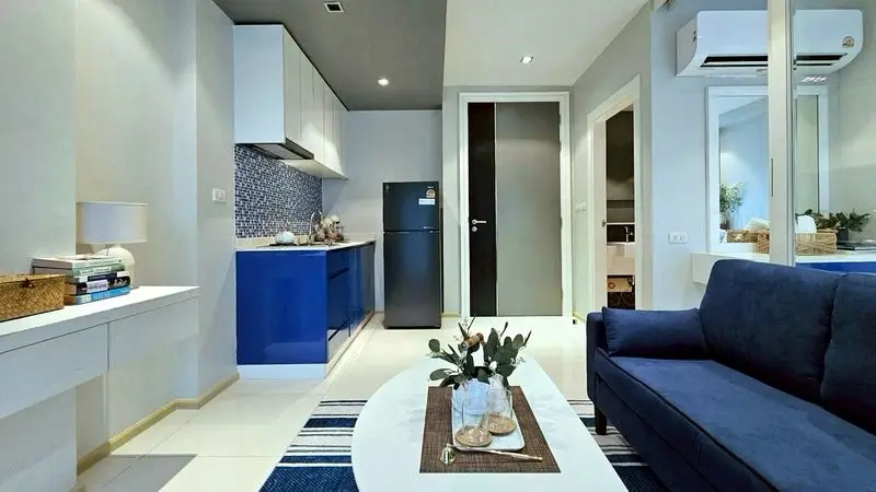 Cozy 1-Bed Condo with Balcony and Modern Kitchen in Jomtien Soi 8