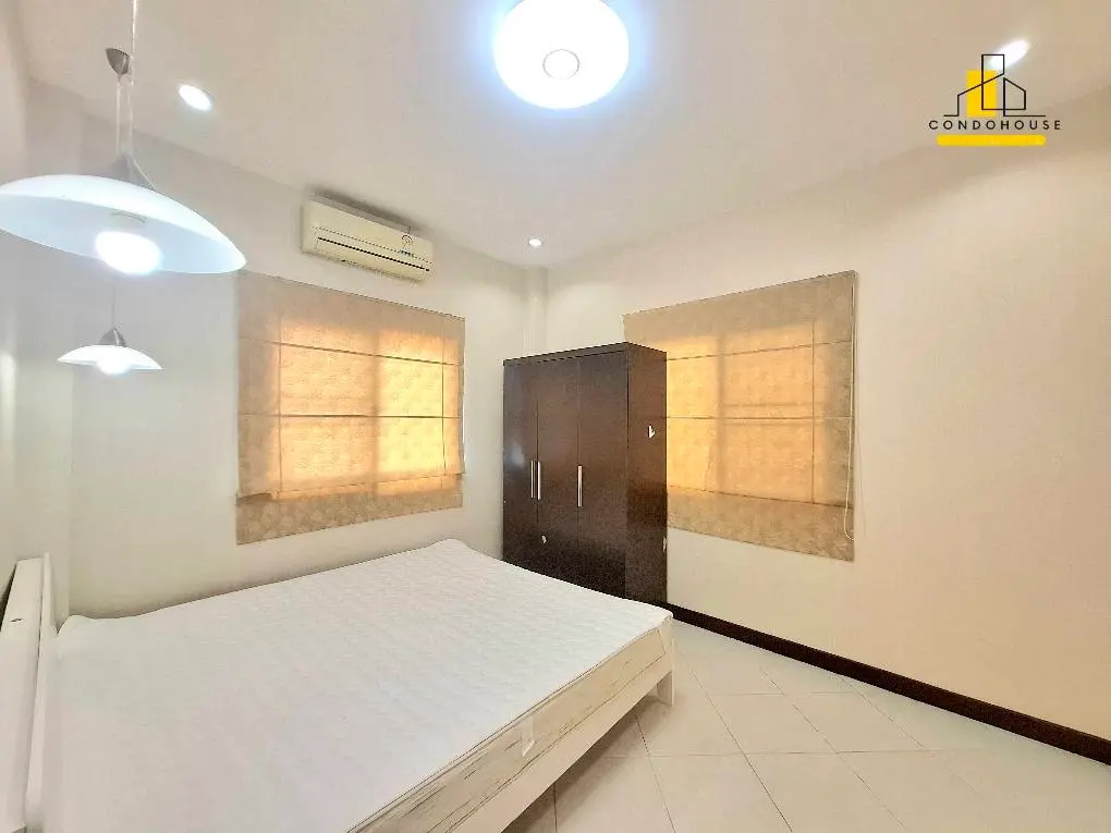 Modern 1-Bedroom House with Private Pool