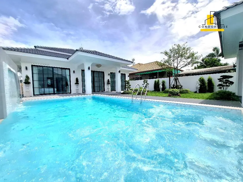 Spacious Single-Story Modern Home with Pool in Pattaya City