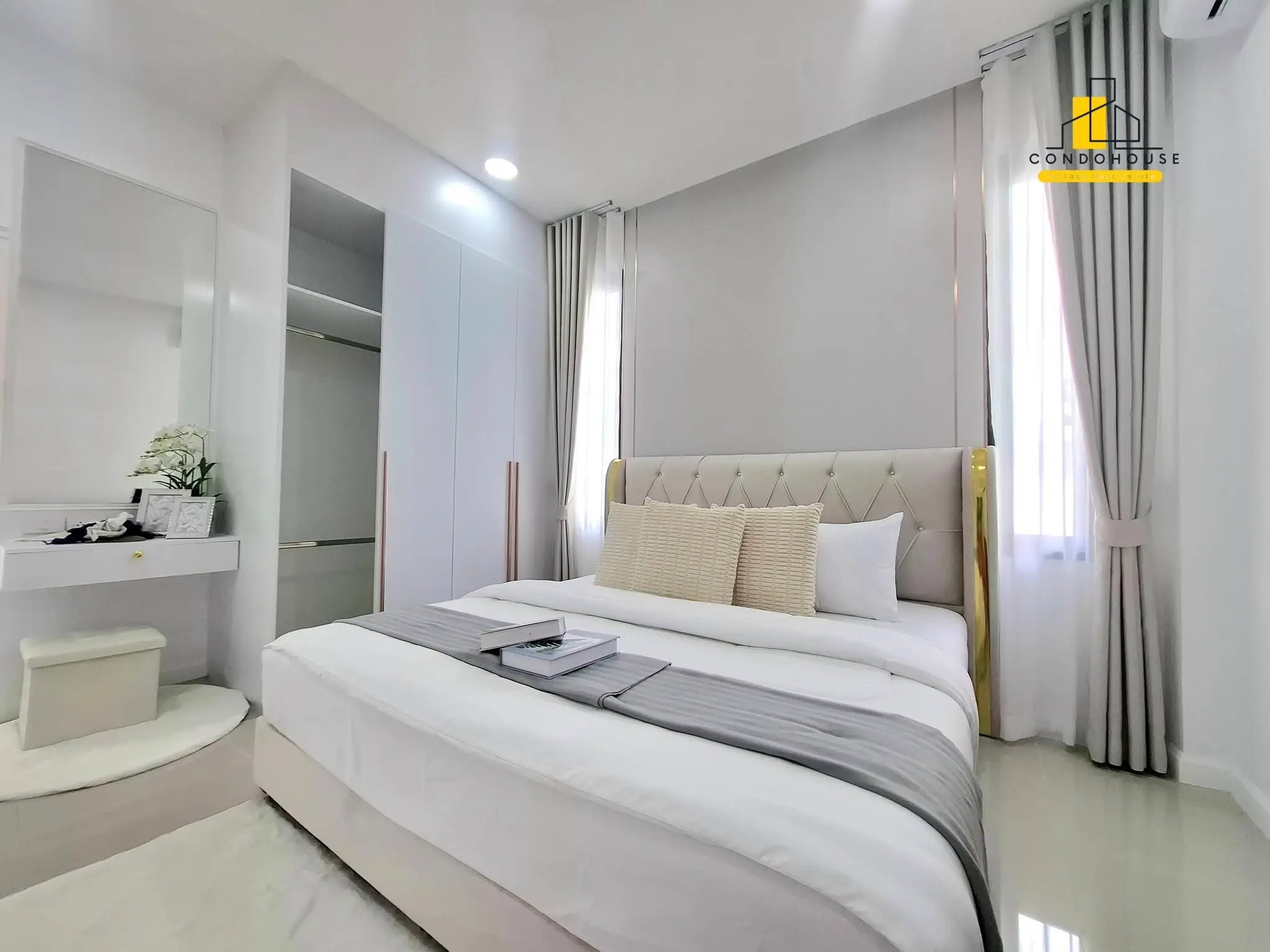 Spacious Single-Story Modern Home with Pool in Pattaya City
