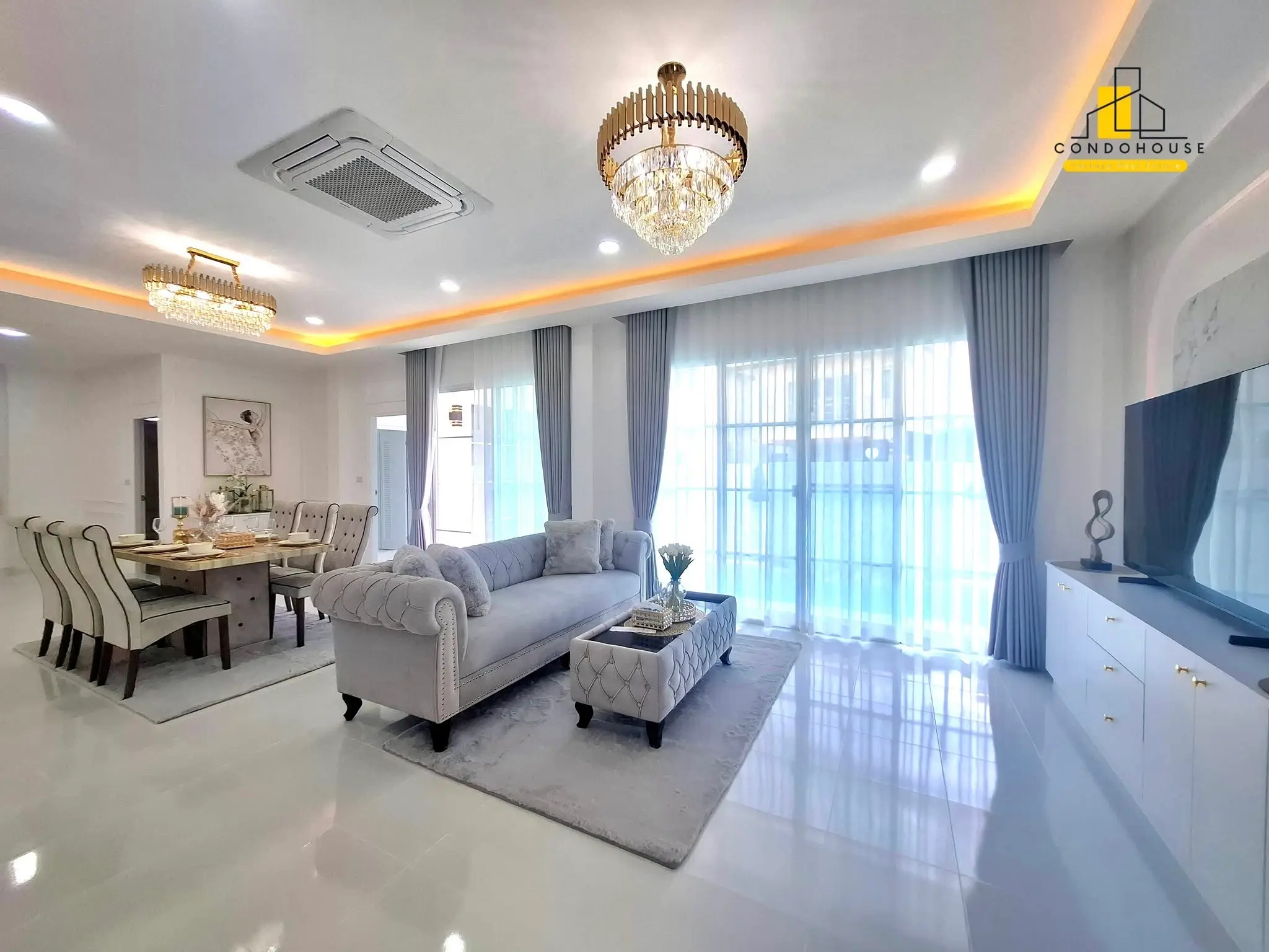 Single House with Private Swimming Pool