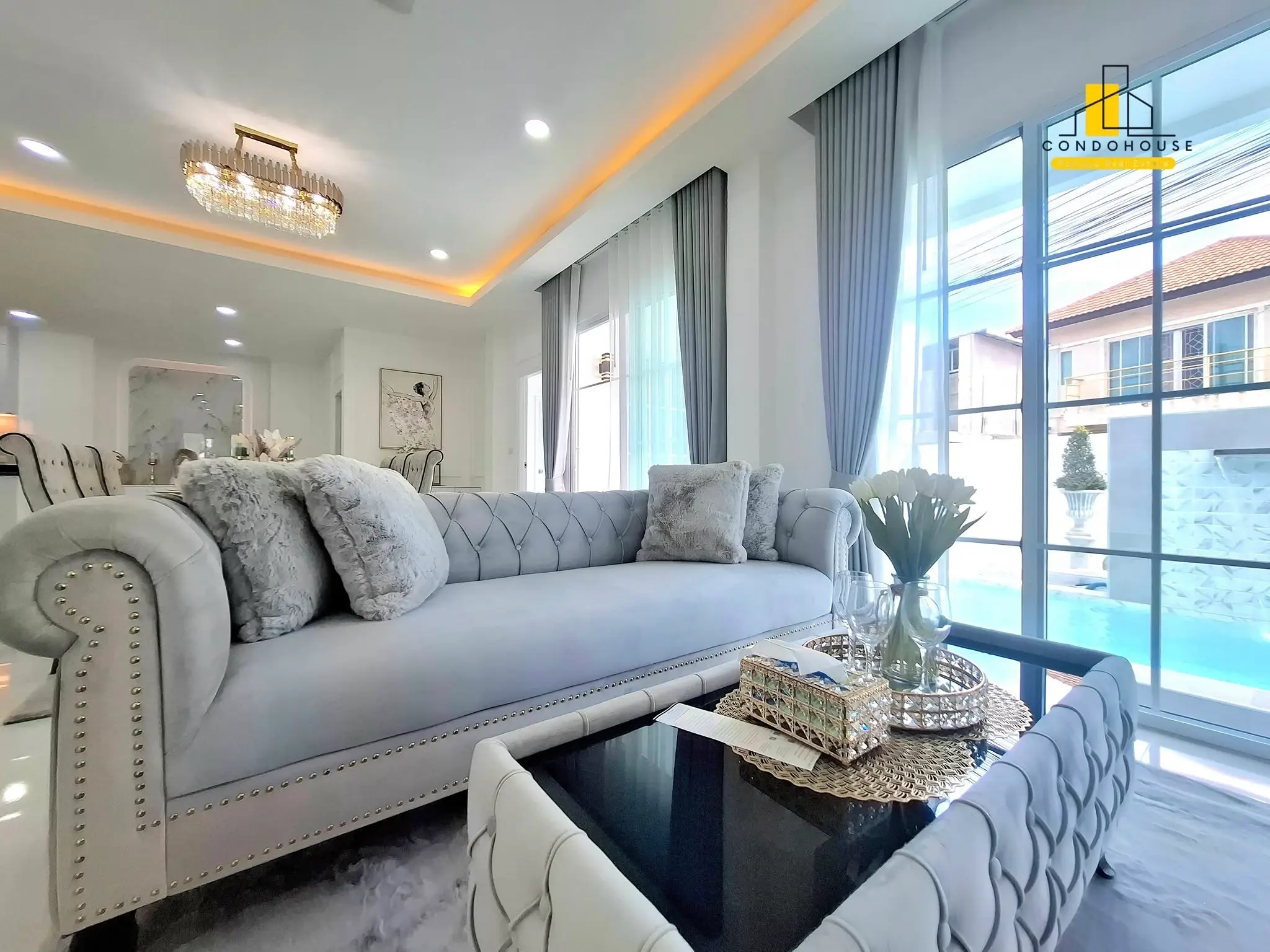 Single House with Private Swimming Pool