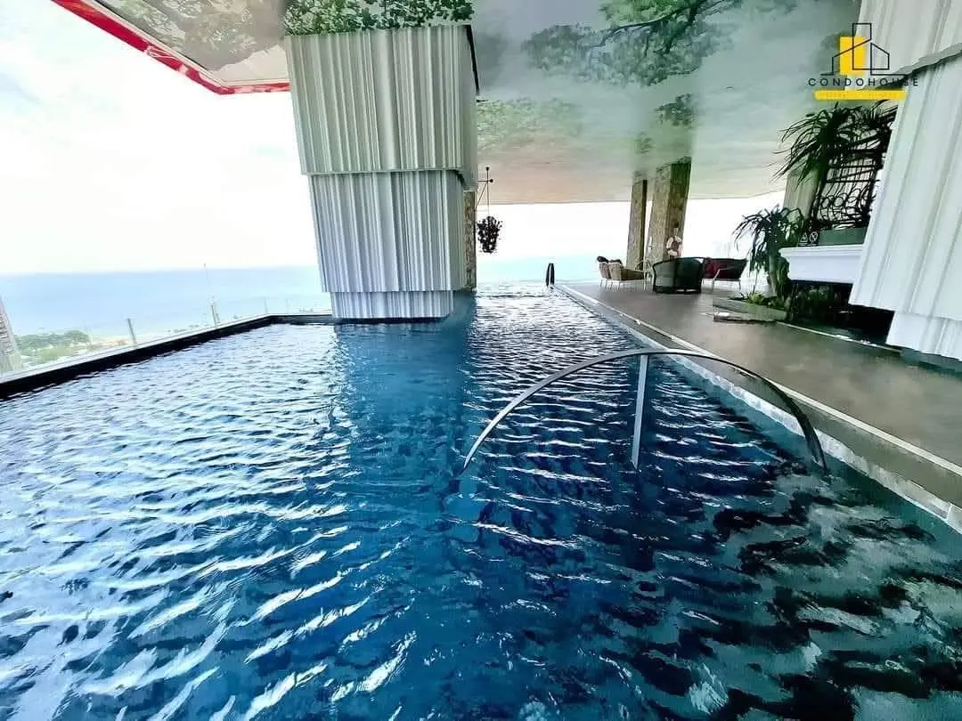 Riviera Ocean Drive