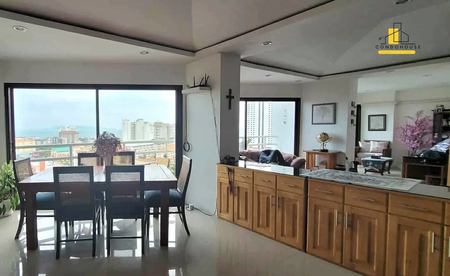 Spacious 3-Bedroom Condo with Ocean Views Pattaya Jomtien
