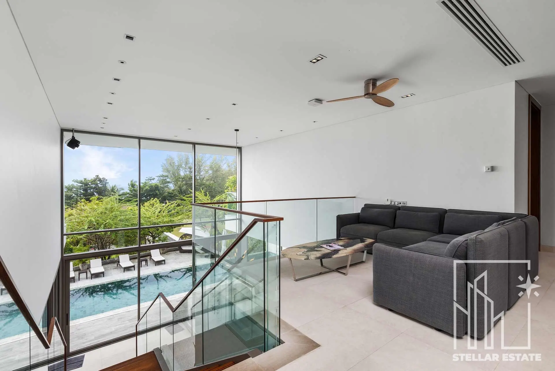 Malaiwana Patio Duplex: Luxurious Island Living Just Steps from Naithon Beach