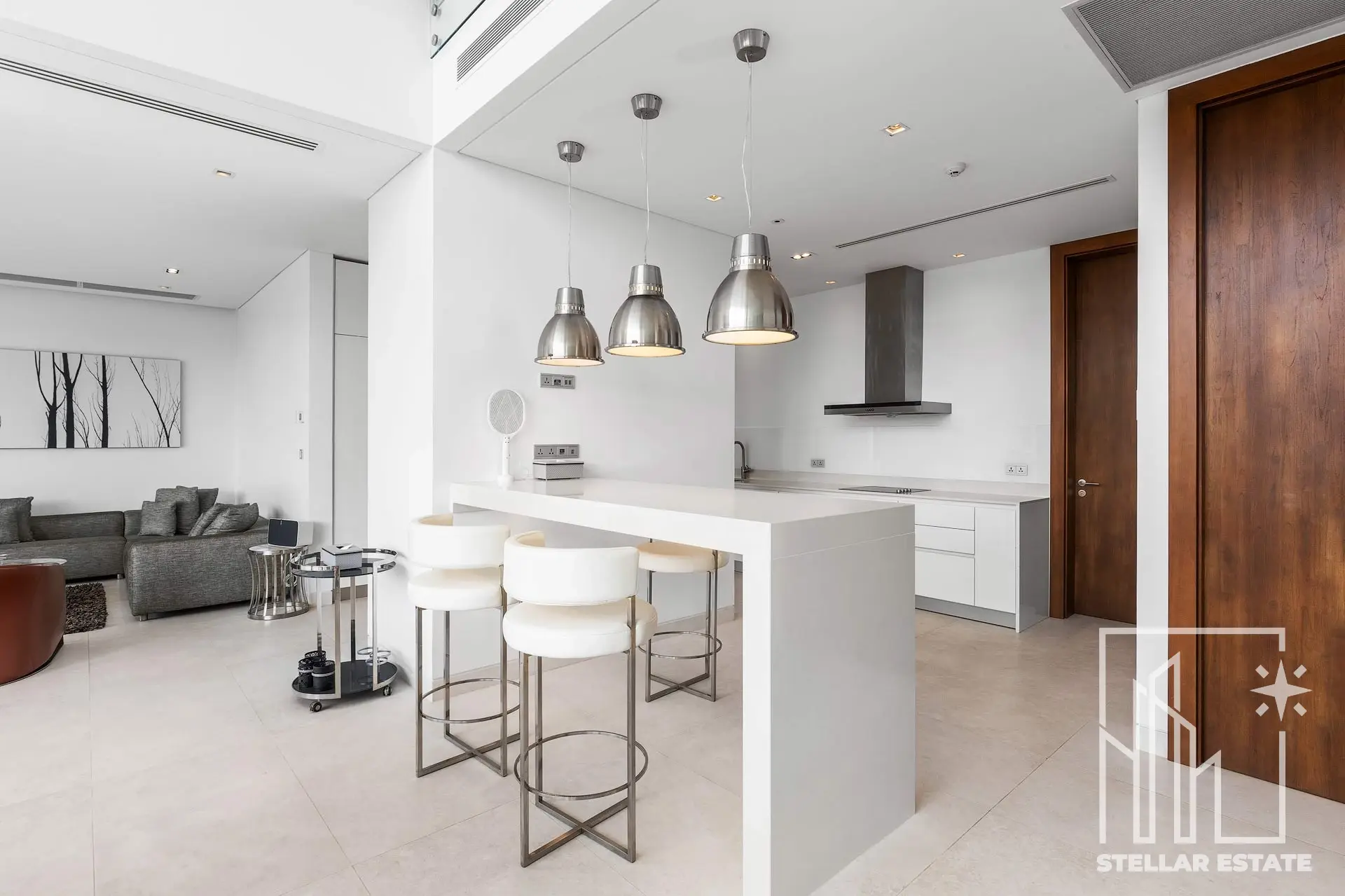 Malaiwana Patio Duplex: Luxurious Island Living Just Steps from Naithon Beach
