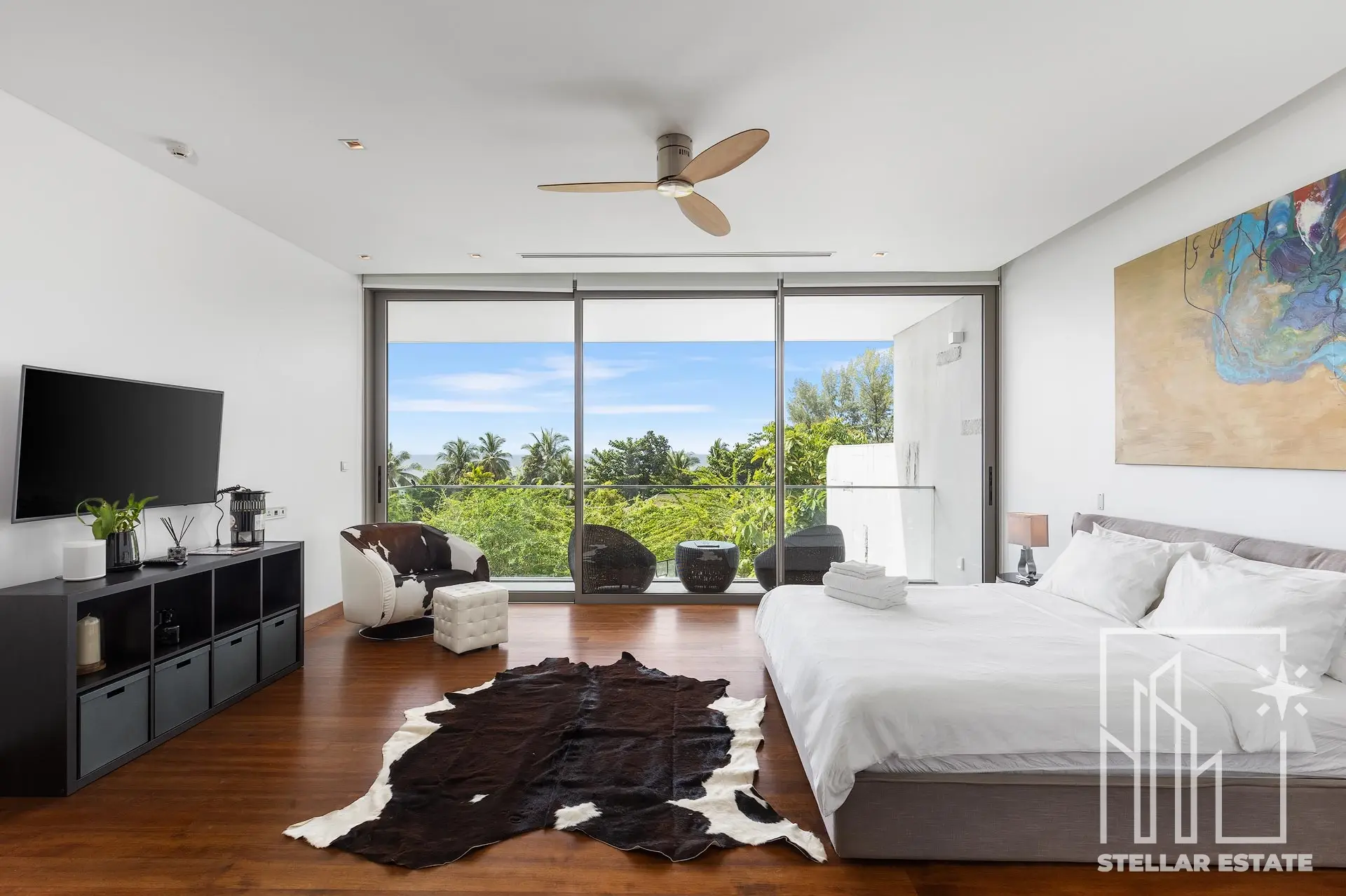 Malaiwana Patio Duplex: Luxurious Island Living Just Steps from Naithon Beach