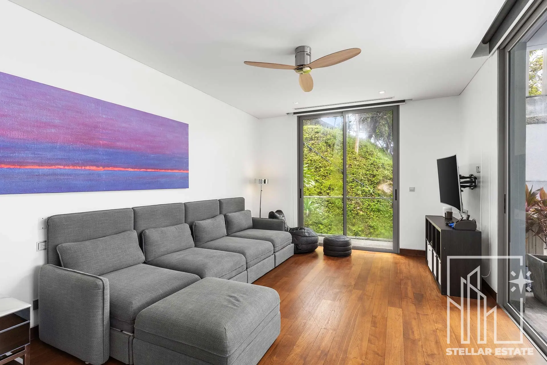 Malaiwana Patio Duplex: Luxurious Island Living Just Steps from Naithon Beach