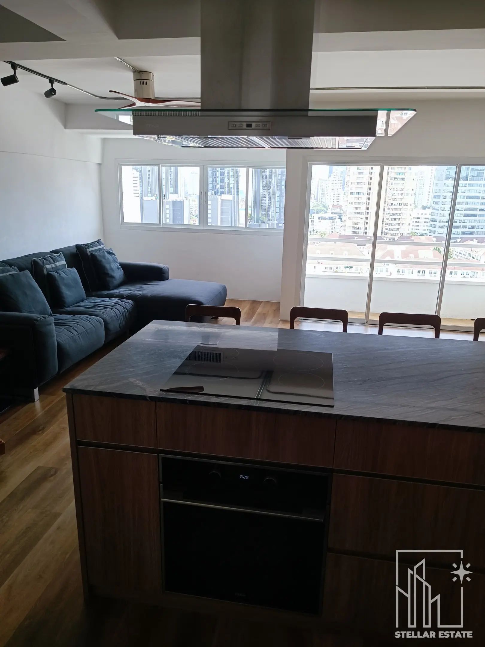 Beautifully renovated duplex In Thonglor Tower